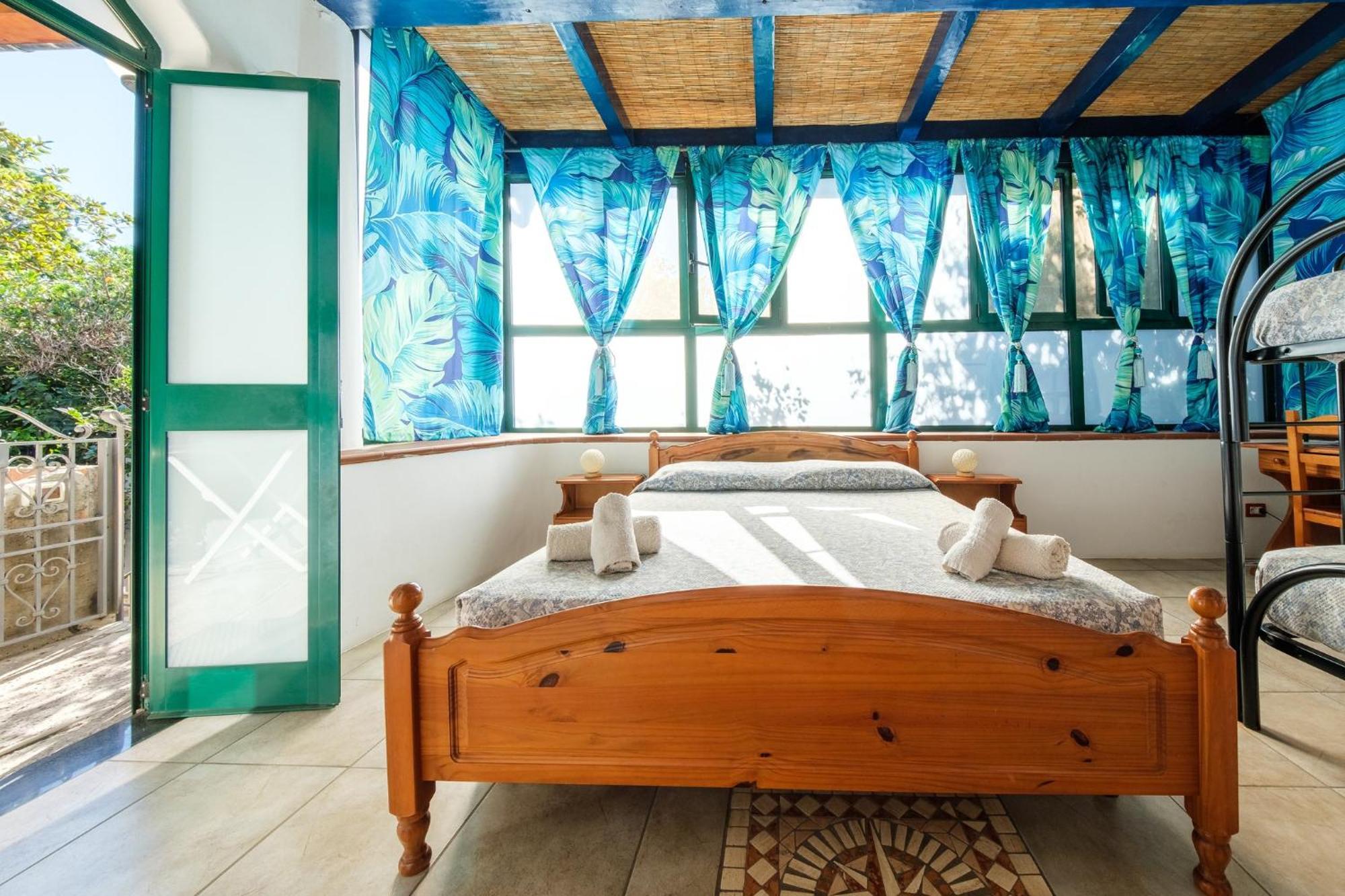 B&B Il Giardino Segreto Stromboli Dış mekan fotoğraf