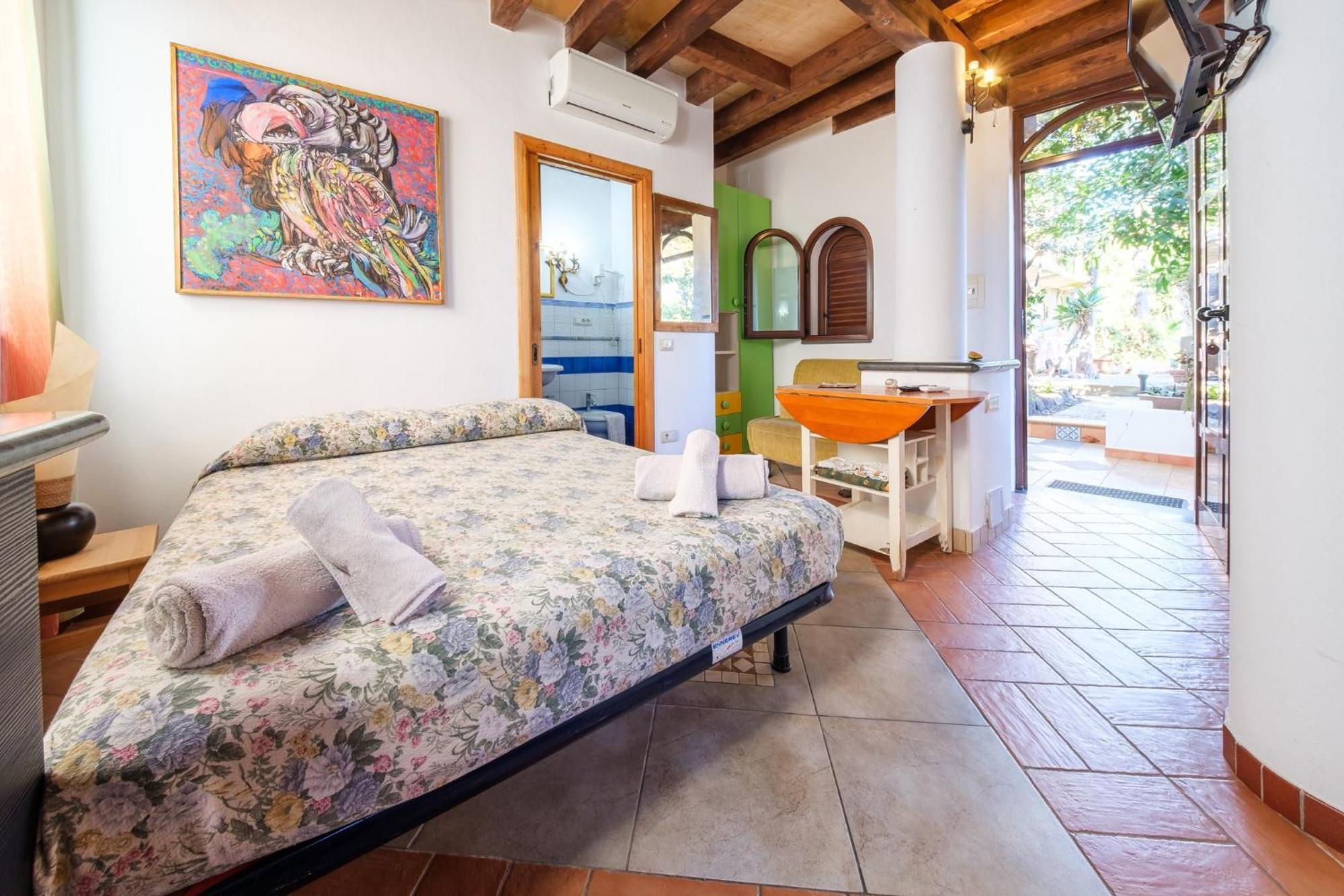 B&B Il Giardino Segreto Stromboli Dış mekan fotoğraf