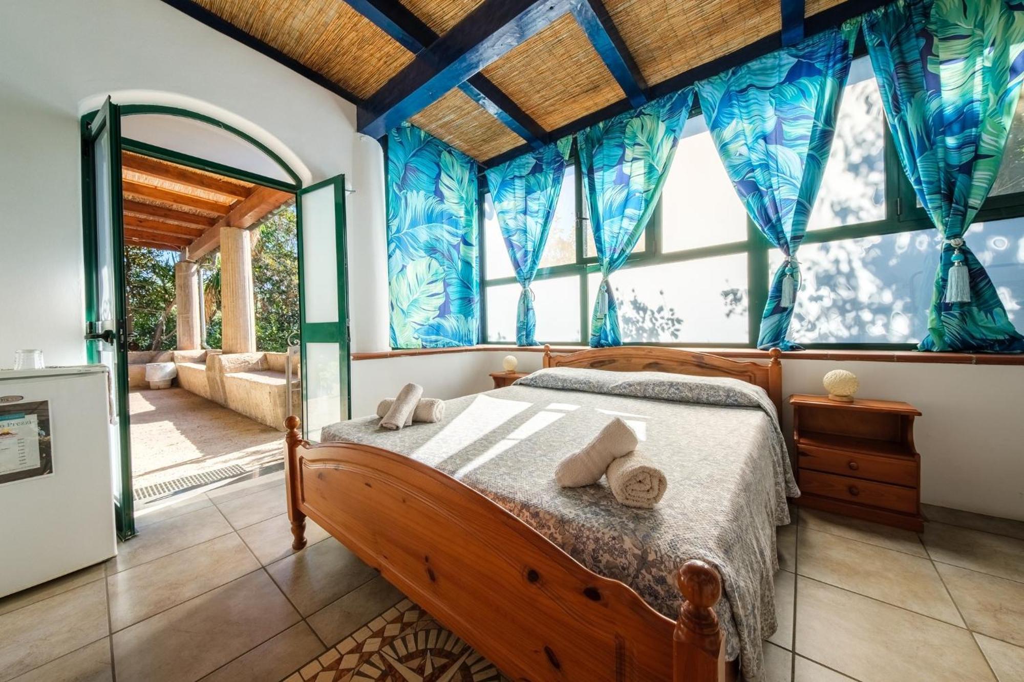 B&B Il Giardino Segreto Stromboli Dış mekan fotoğraf