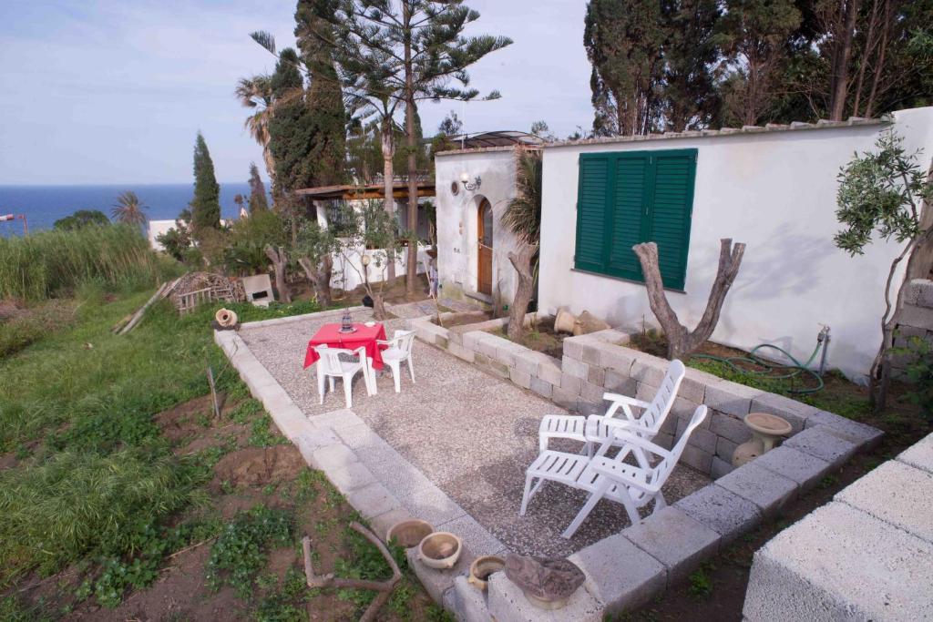 B&B Il Giardino Segreto Stromboli Dış mekan fotoğraf